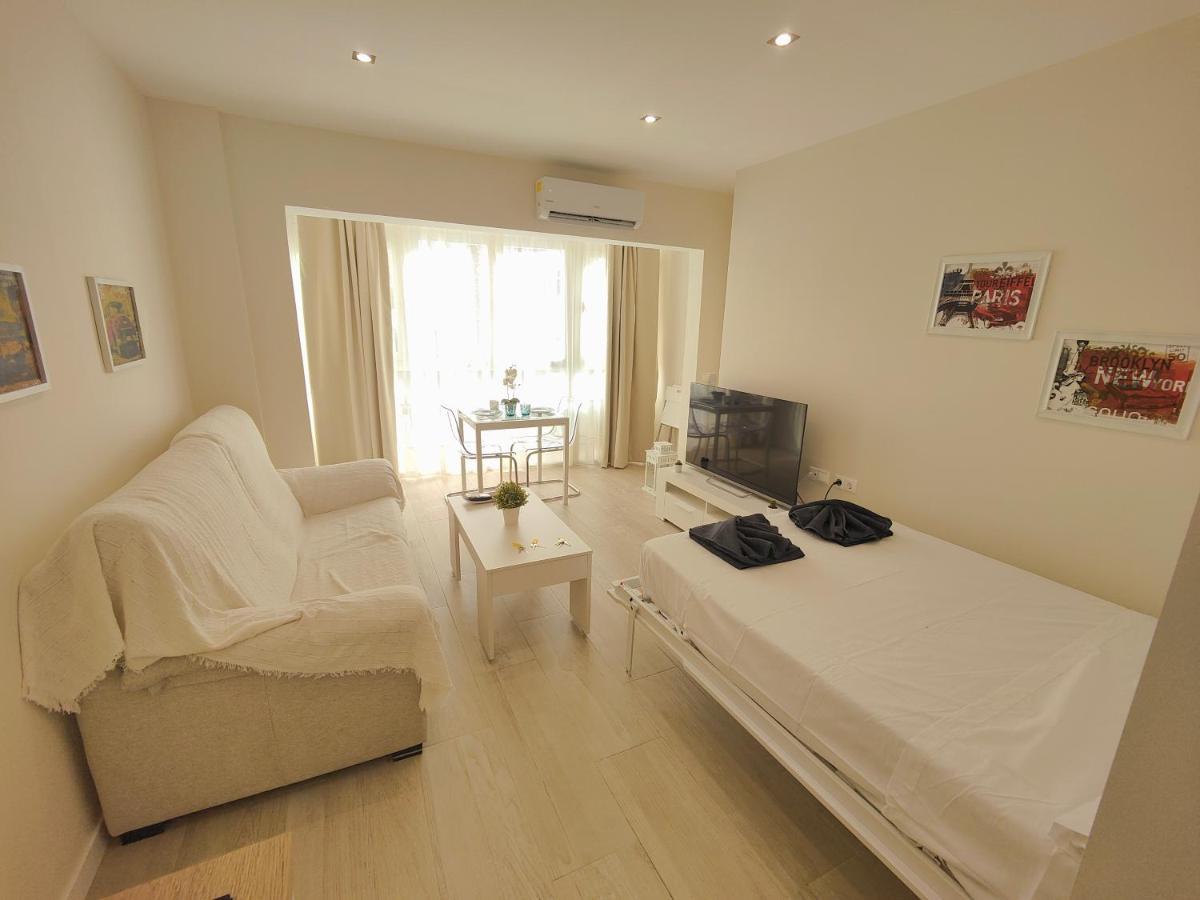 Coconut Begona Studio Torremolinos Exterior foto